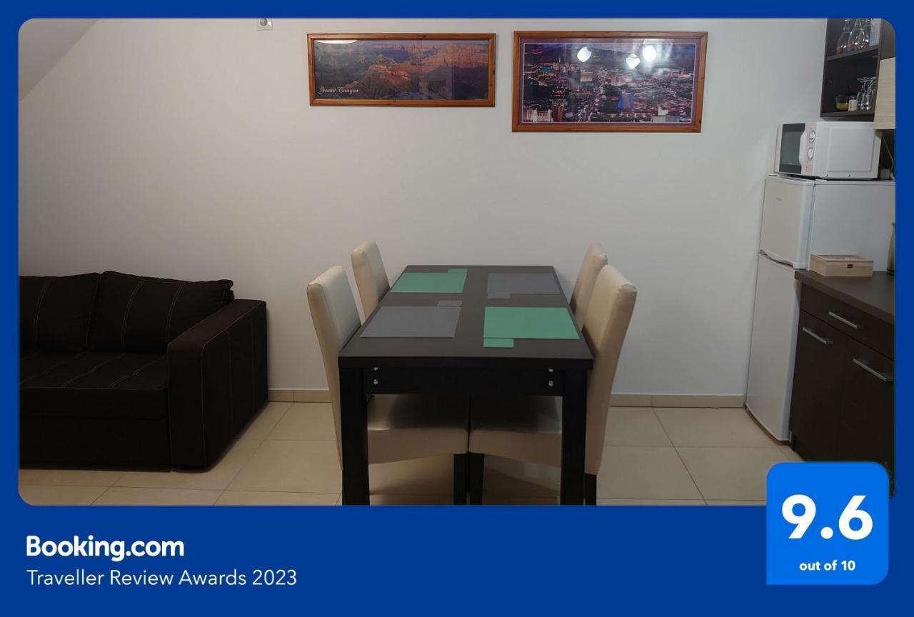 Blonde River Apartman Sőtér Szeged Exterior foto